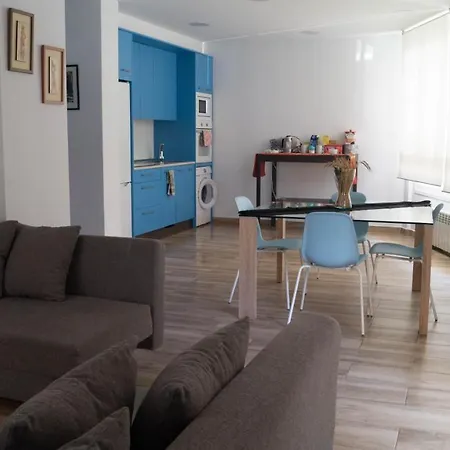 Y Sus 2 Catedrales *