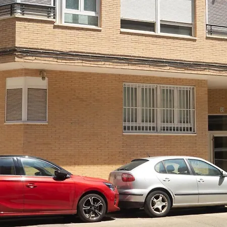 Y Sus 2 Catedrales Appartement